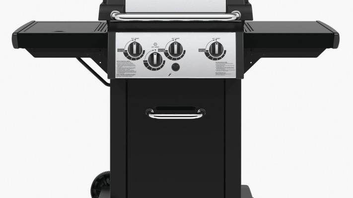 3. מונארך broil גריל אמישראגז 2700 שקלים