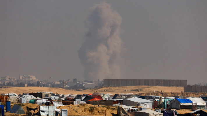 תקיפה ברפיח (צילום: REUTERS/Ibraheem Abu Mustafa)