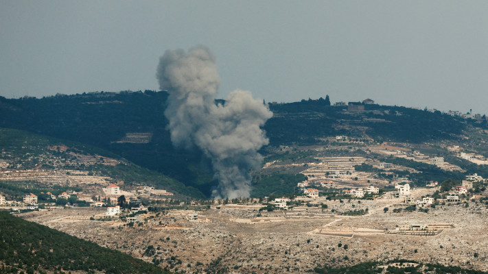 תקיפה בלבנון (צילום: REUTERS/Evelyn Hockstein)