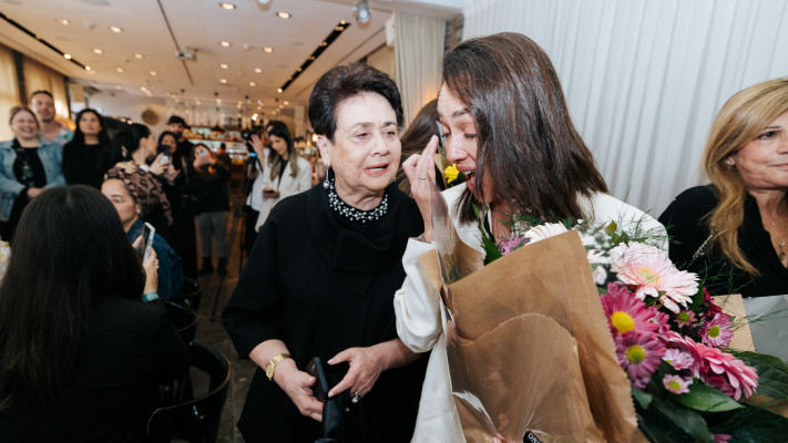 אנה ארונוב ואימה (צילום: סהר מלול)