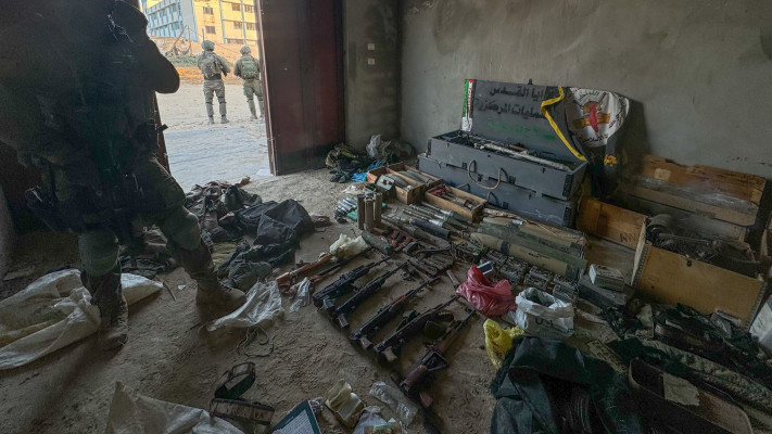 אמצעי הלחימה שאותרו על ידי הלוחמים במחסני אמצעי הלחימה בחאן יונס