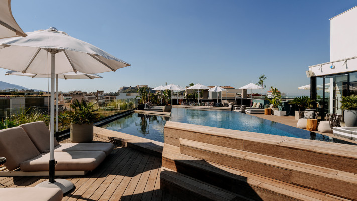 SKYLARK Athens Plunge Pool