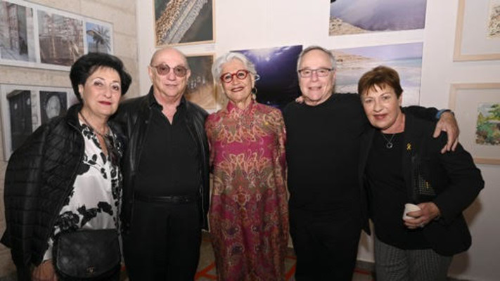 אילנה המבורגר, יאיר המבורגר, שרה סלע, גדעון המבורגר, חנה המבורגר (צילום: תמר מצפי)