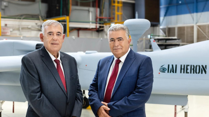 עמיר פרץ ובועז לוי, מנכ״ל התעשייה האווירית