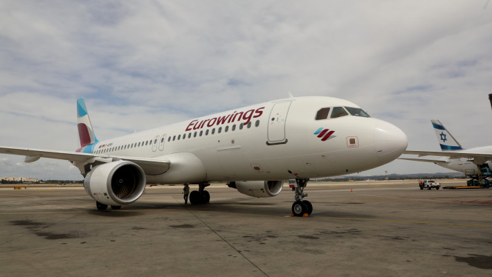 מטוס Eurowings בישראל (צילום: סיון פרג')