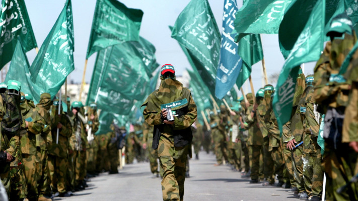 מצעד של חמאס בעזה (צילום: REUTERS/Ahmed Jadallah AJ/TZ)
