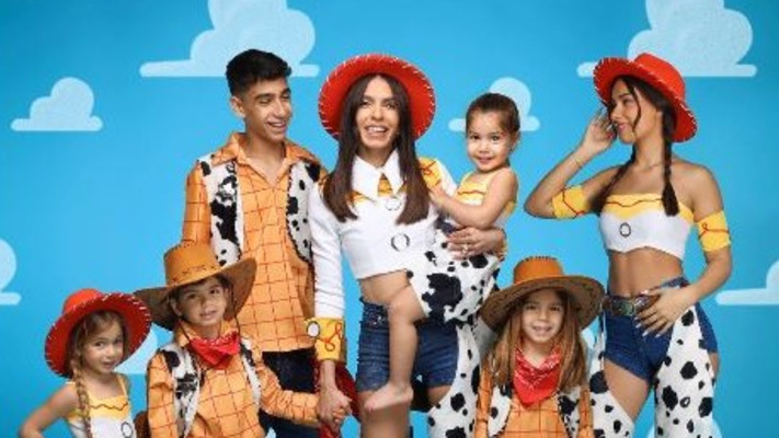 מיכל הקטנה וילדיה (צילום: צילום מסך אינסטגרם)