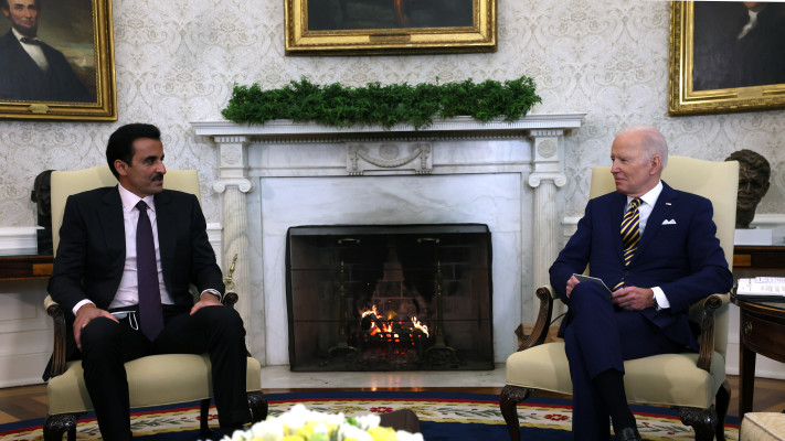 נשיא ארה''ב ג'ו ביידן ואמיר קטאר (צילום: רויטרס)