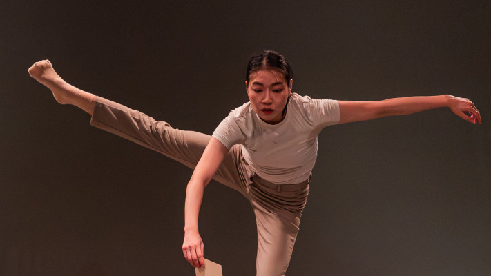 מתוך ''הנעדרים'', הצגת המחול