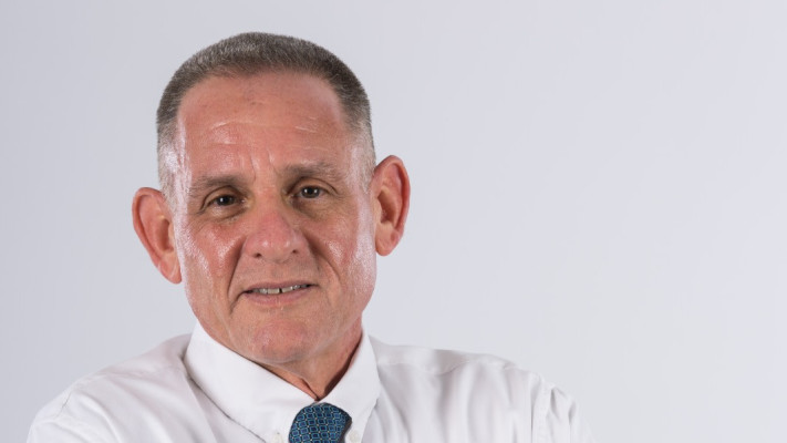 ד''ר ארז בירנבוים