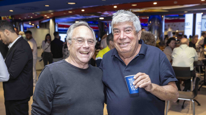 עמי אראל ויאיר המבורגר (צילום: לנס הפקות)