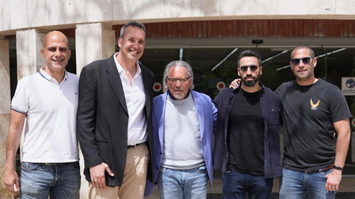דובי ספירו, ליאור נבון, ג׳יי אברהם, ניר קידר, אלון חקשורי (צילום: יח״צ המכללה האקדמית ספיר)