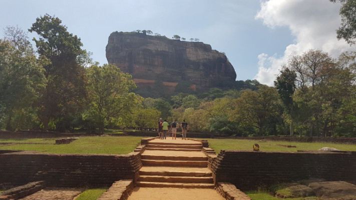 צוק סיגריה, סרי לנקה