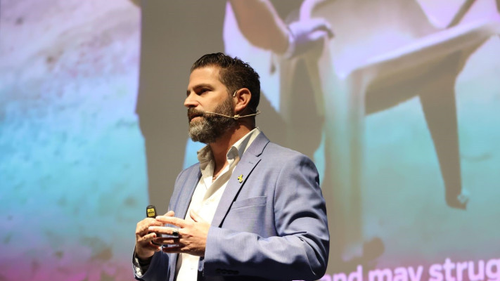 אלון חיימוביץ' (צילום: קובי הר-צבי ואלירן אביטל עבור ''דה סטיישן'')