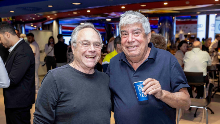 עמי אראל ויאיר המבורגר (צילום: לנס הפקות)