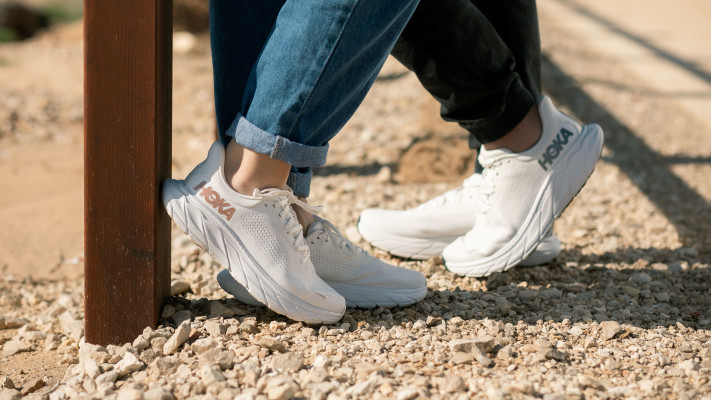 נעלי ריצה 7 ARAHI של HOKA