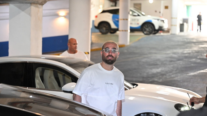 עומר אדם (צילום: יהודה בן יתח,יוד צילומים)