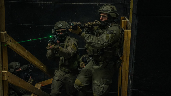 מסתערבי מג''ב איו''ש