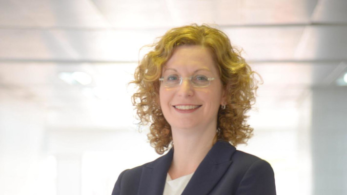 ד''ר ענת אנגל