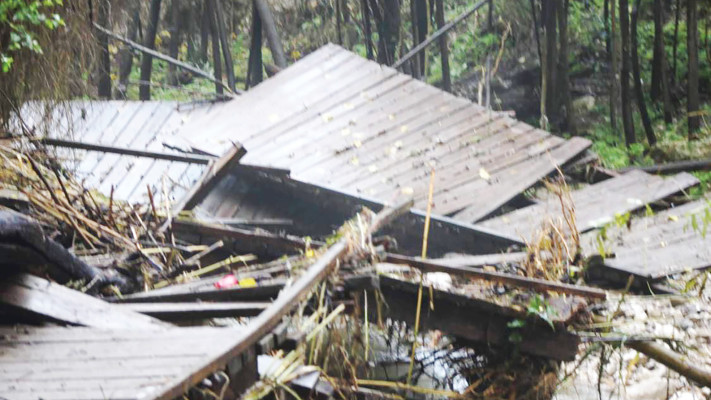 ההרס לפני השיקום