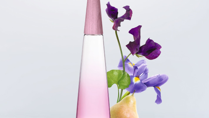 סולאר ויולט לאישה של איסי מיאקי  (צילום: יח''צ)