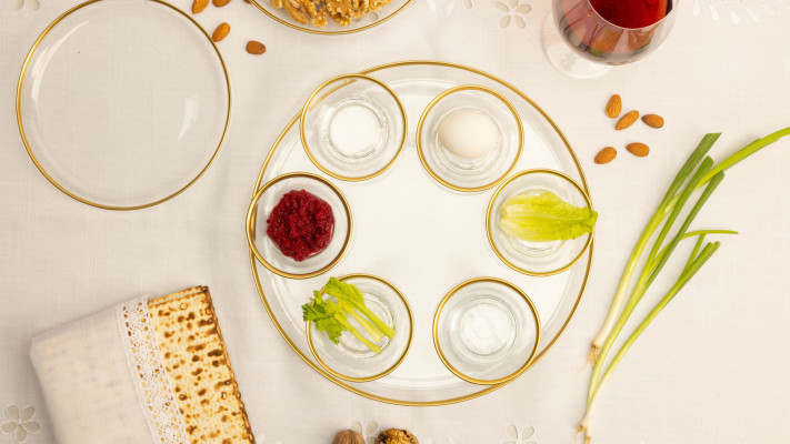 מארז צלחת פסח (149 ש''ח) CASTRO HOME