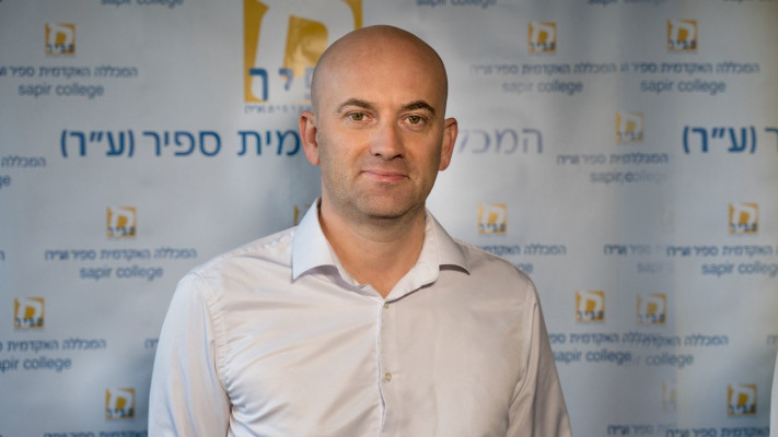 ד''ר וילי אברהם