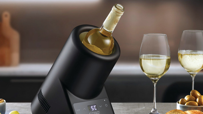 מקרר יין שולחני של המותג CASO