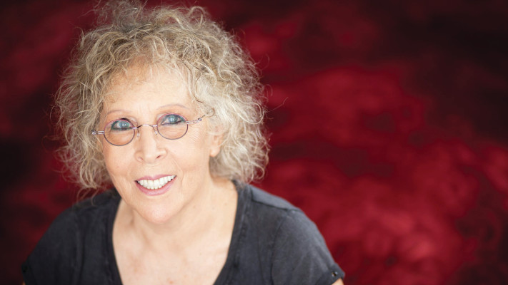 עפרה פוקס מנור