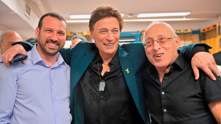 מוטי ששון, ששי קשת, שי קינן (צילום: יוסי צבקר)