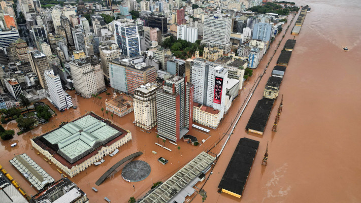 שיטפונות בברזיל (צילום: רויטרס)