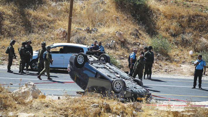 הפיגוע בדרום הר חברון בו נהרג מיכאל מרק - בין בית חגי לעתניאל (צילום: וויסאם השלמון, פלאש 90)