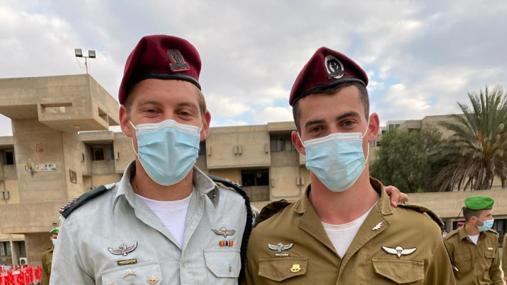 סרן שביט בן משה יחד עם אחיו, רב-סרן אריאל בן משה ז״ל