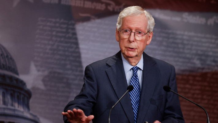 מיץ' מקונל, מנהיג הרפובליקנים בסנאט