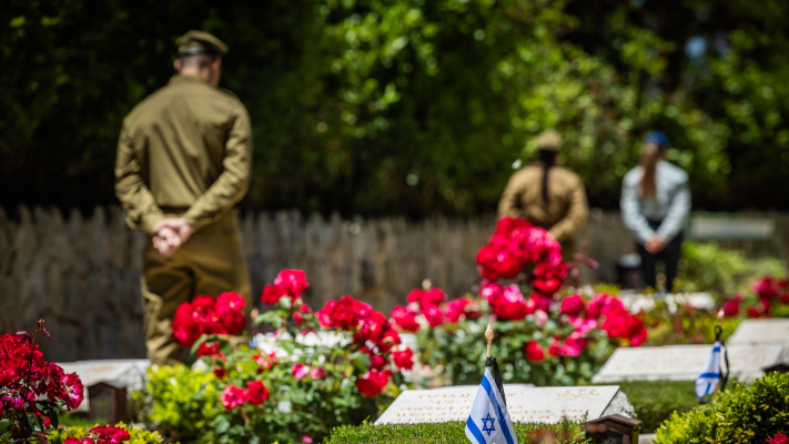 בית העלמין הצבאי בהר הרצל (צילום: יונתן זינדל פלאש 90)