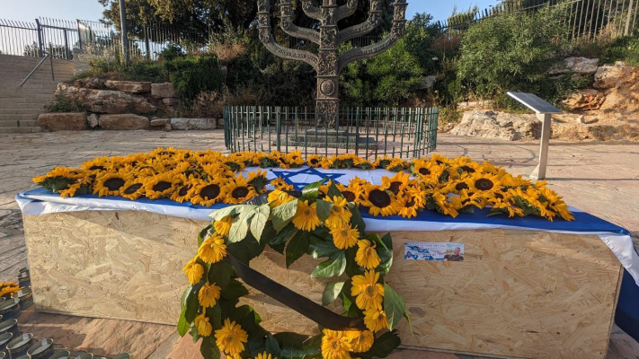 הארון הריק, טקס משפחות החללים-החטופים