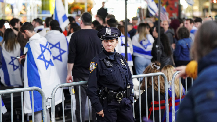 מפגן תמיכה בישראל בטיימס סקוור ניו יורק (צילום: רויטרס)