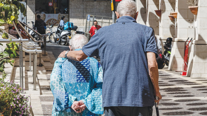 קשישים (צילום: נתי שוחט, פלאש 90)