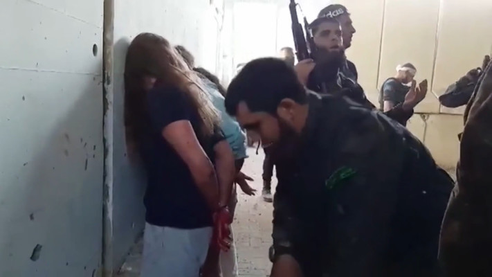 מתוך סרטון חטיפת התצפיתניות