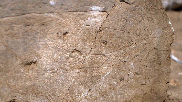 דגם ספינה שהתגלה בחפירת רהט