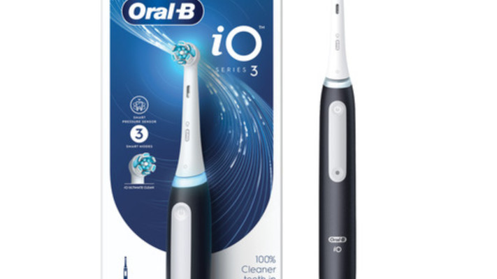 אורל בי מברשת שיניים חשמלית (צילום: יחצ)