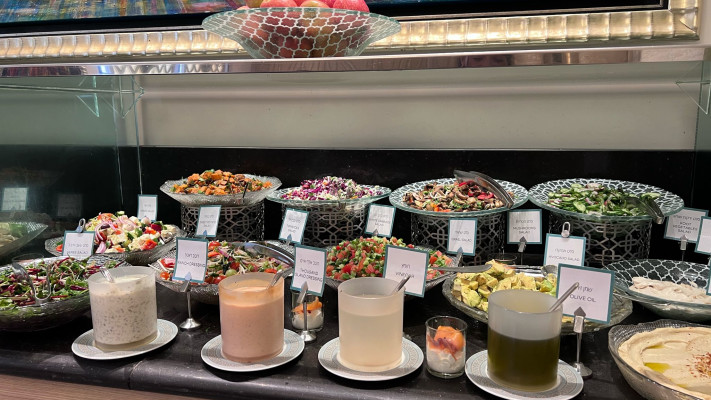 בופה עשיר בוולדורף אסטוריה