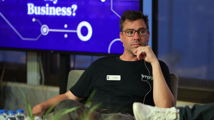 יוני אסיא (צילום: NFX)