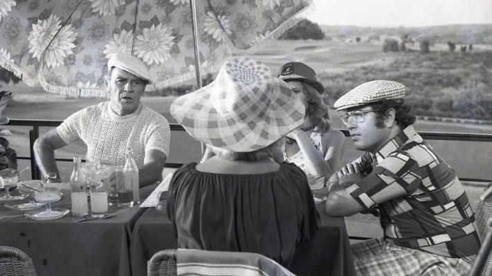 טוביה צפיר בצ'ארלי וחצי