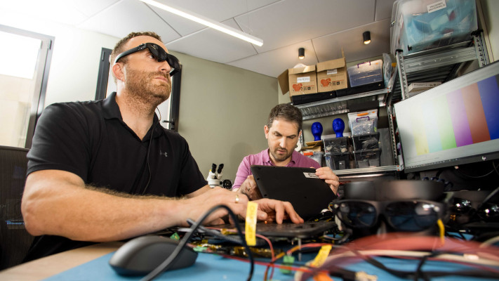 מימין - טמיר ברלינר ותומר קהן