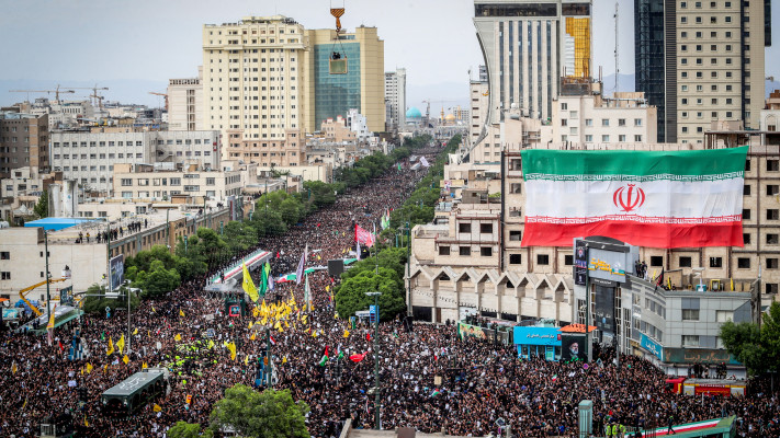אירועי לווית הנשיא ראיסי באיראן (צילום: רויטרס)