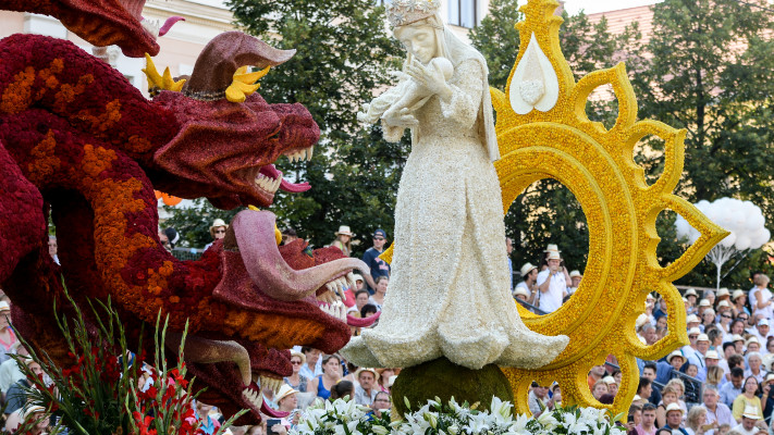 פסטיבל הפרחים בדברצן