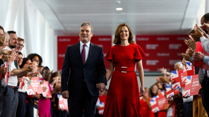 קיר סטארמר ואשתו ויקטוריה 