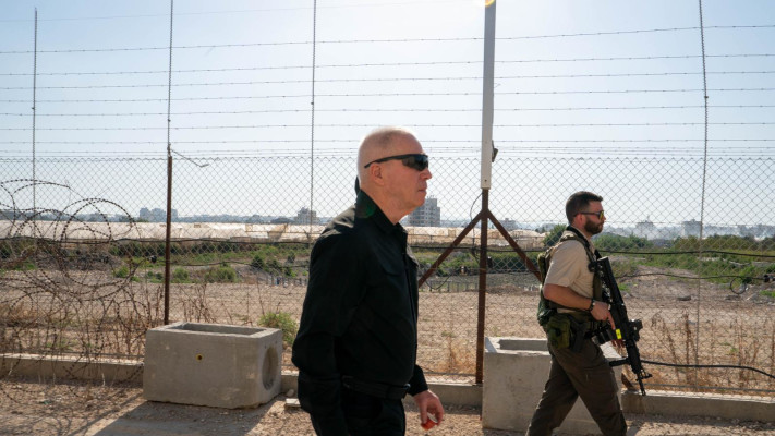 שר הביטחון גלנט בקו התפר, סמוך לטול כרם