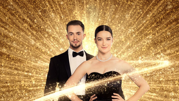 דניאל גל והרקדן אדיר בלומנפלד  (צילום: רותם לבל)